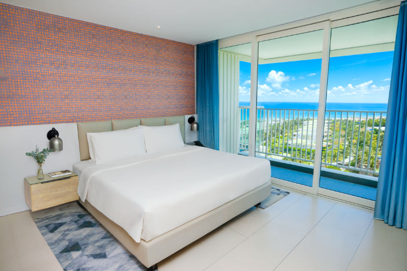 1 Bedroom Suite with Terrace Ocean View (2)