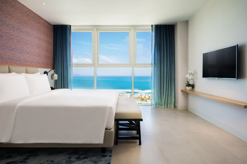3 Bedroom Suite with Terrace Panoramic Ocean View (3)
