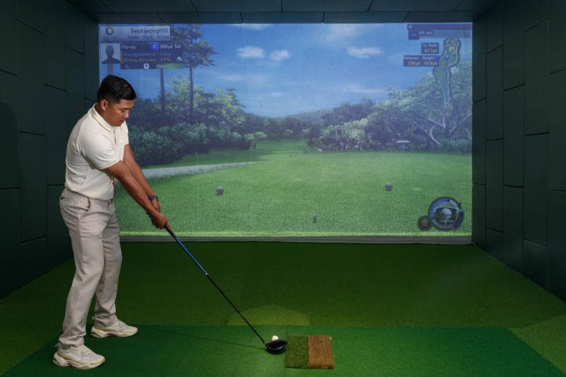Alma Resort - Golf Simulator (1)
